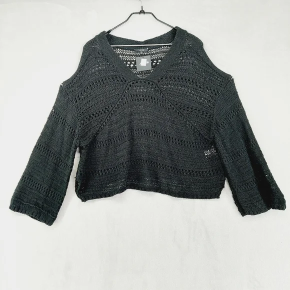 New Joe's Women's Black V-Neck Long Sleeve Knit Crochet Cropped Sweater P3690 - Picture 1 of 8